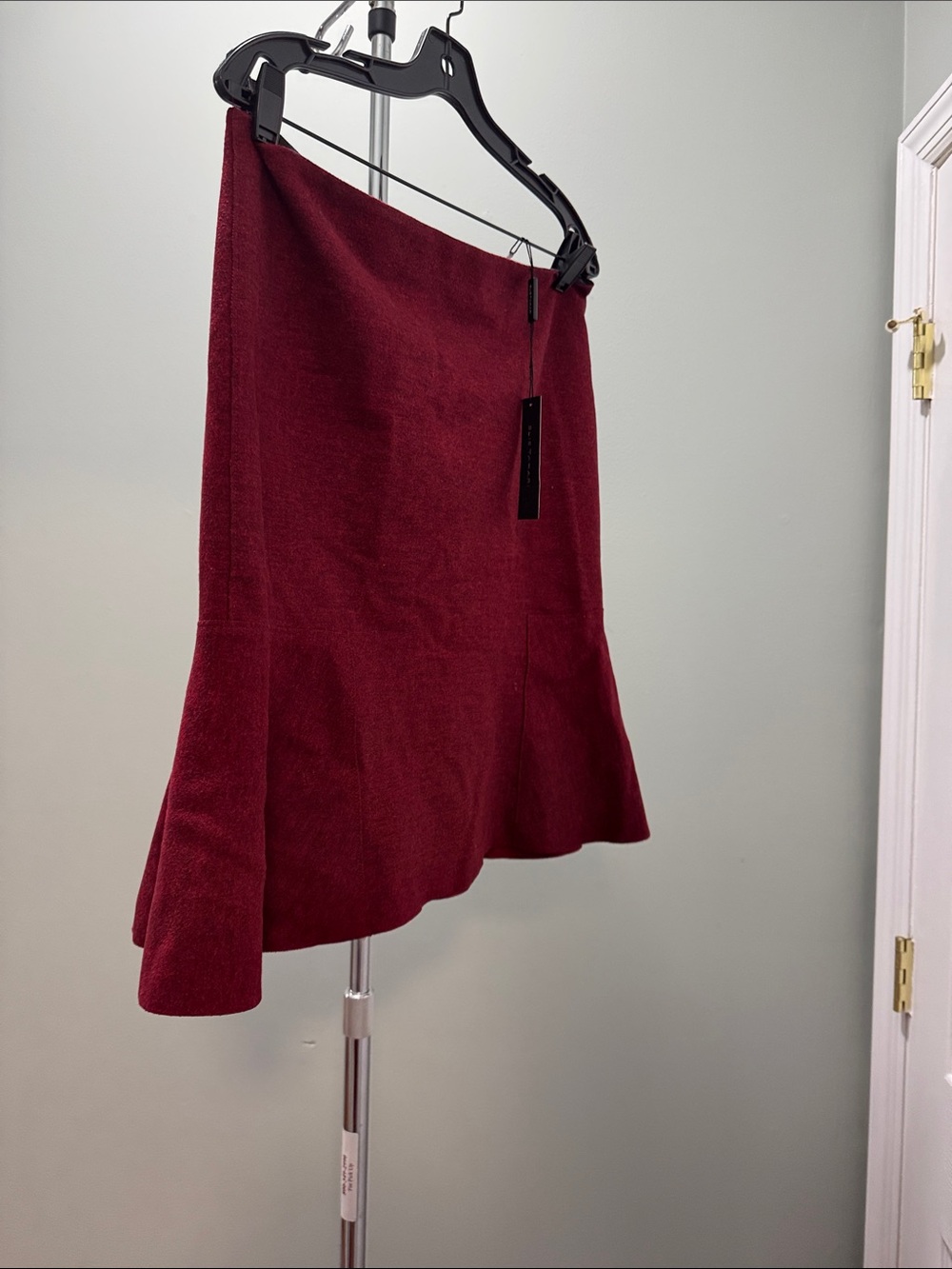 Elie Tahari Burgundy A-Line Flared Knit Skirt
